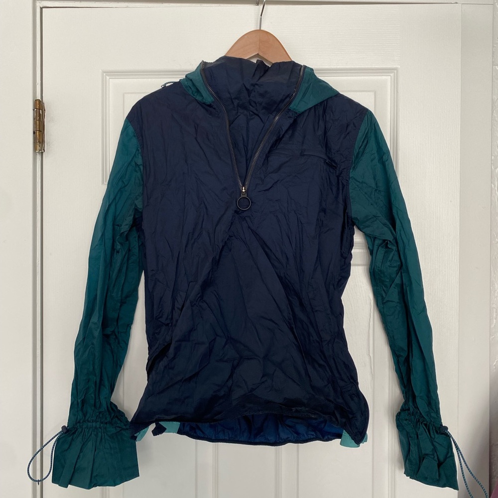 lululemon x Roksanda Navy and Teal Pullover Windbreaker